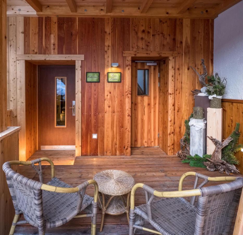 Vier Studios & Restaurant Лангенфельд Экстерьер фото