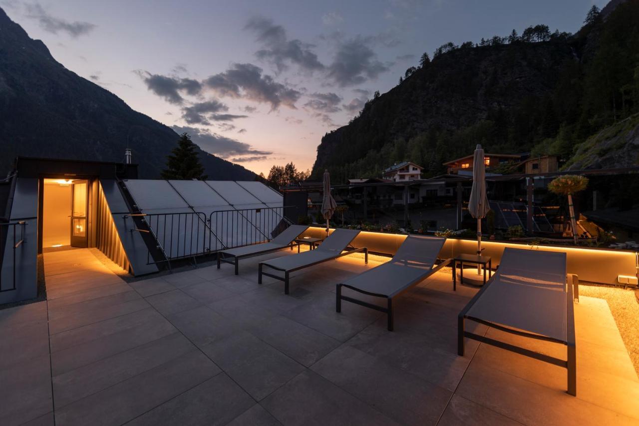 Vier Studios & Restaurant Лангенфельд Экстерьер фото